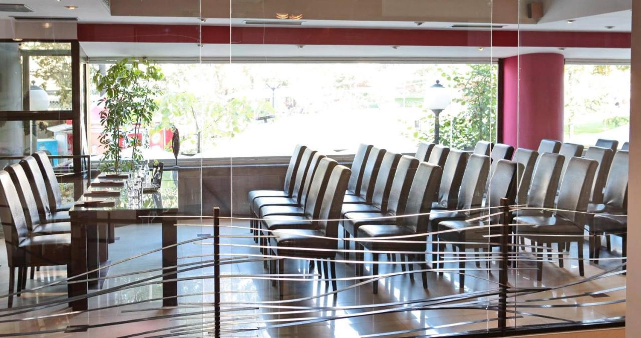 Design Hotel Mr. President Garni Belgrad Exterior foto